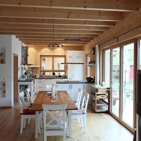 Top Eco Holiday 170m² Ideal For Upper Bavaria Casa de Férias Geretsried