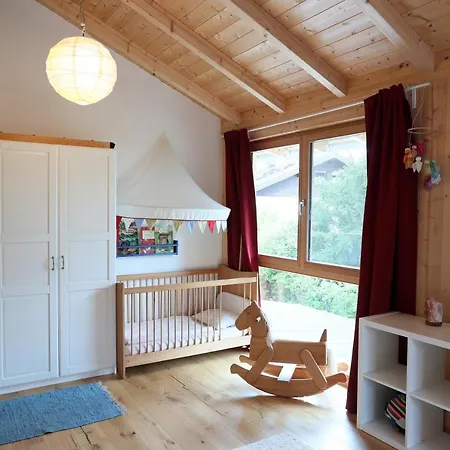 Top Eco Holiday 170m² Ideal For Upper Bavaria Casa de Férias Geretsried